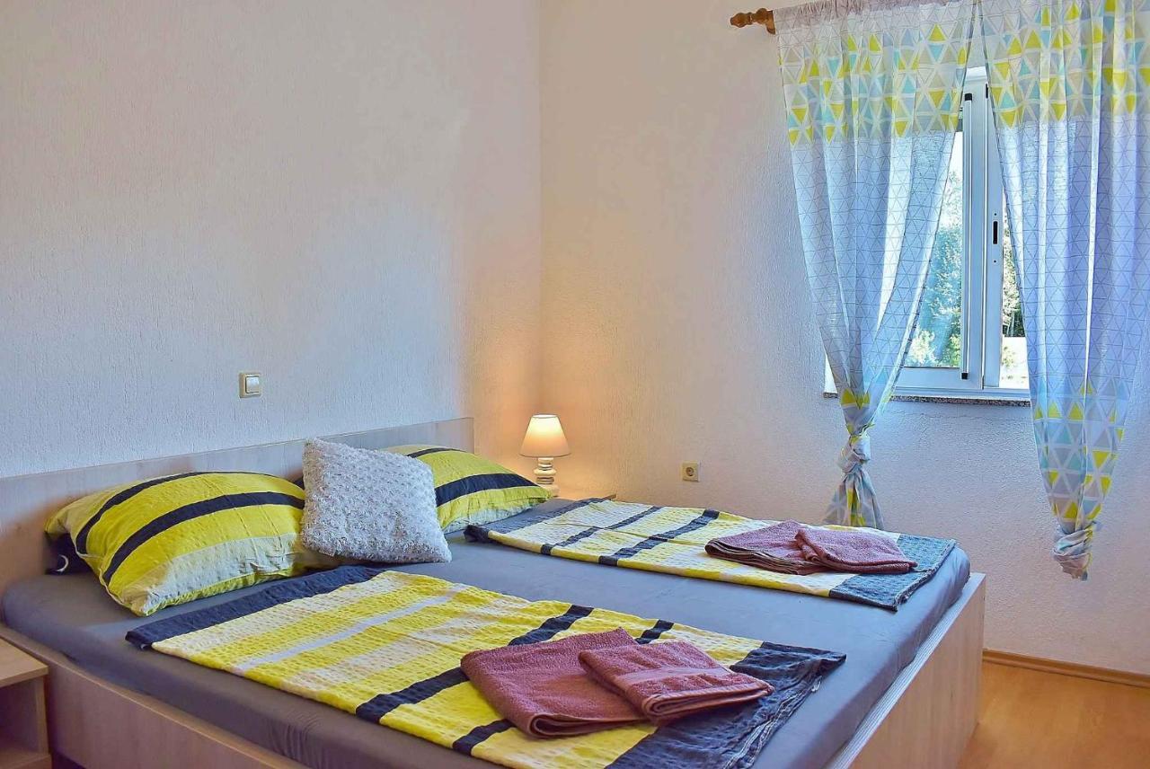 Apartment In Lopar/Insel Rab 17739 ภายนอก รูปภาพ
